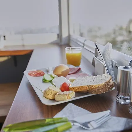 Hotel Arart