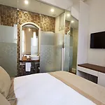 Hotel Arart 3*