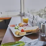 Hotel Arart