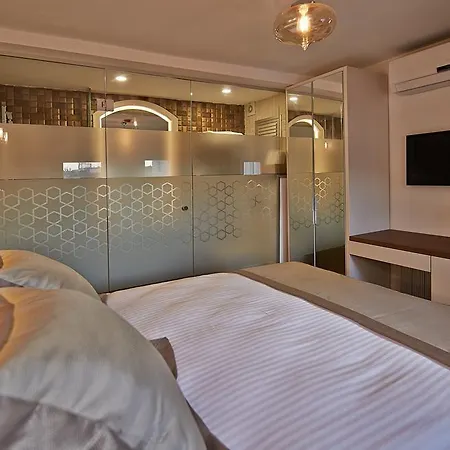 Arart Hotell